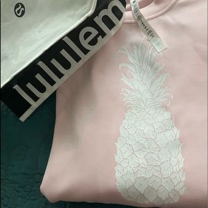 Lululemon Hawaiian perfectly oversized crop crew sweatshirt